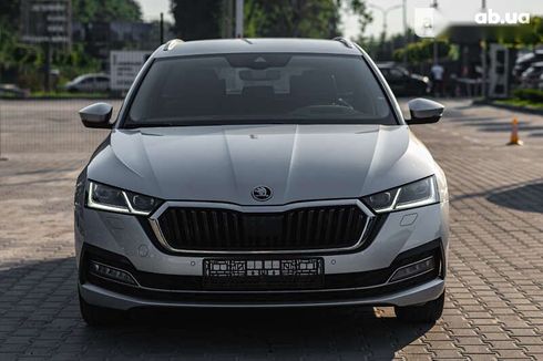 Skoda Octavia 2020 - фото 21