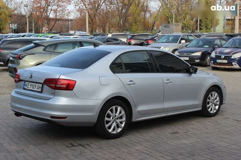 Volkswagen Jetta 2015 - фото 4