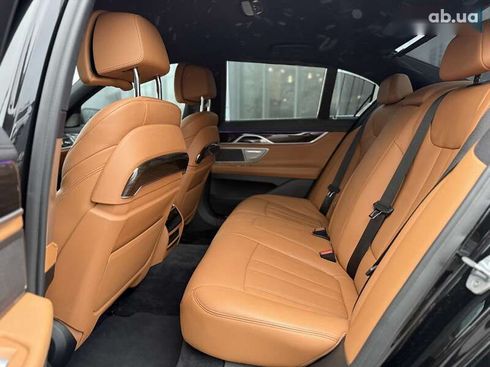 BMW 7 серия 2017 - фото 19