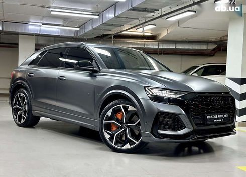 Audi RS Q8 2021 - фото 3