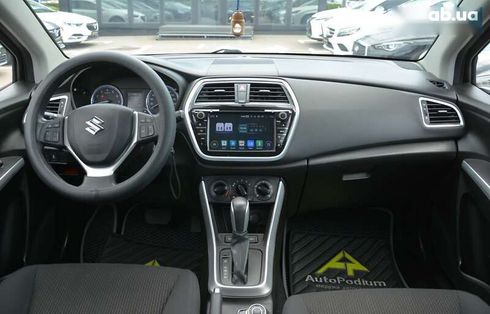 Suzuki SX4 2019 - фото 25