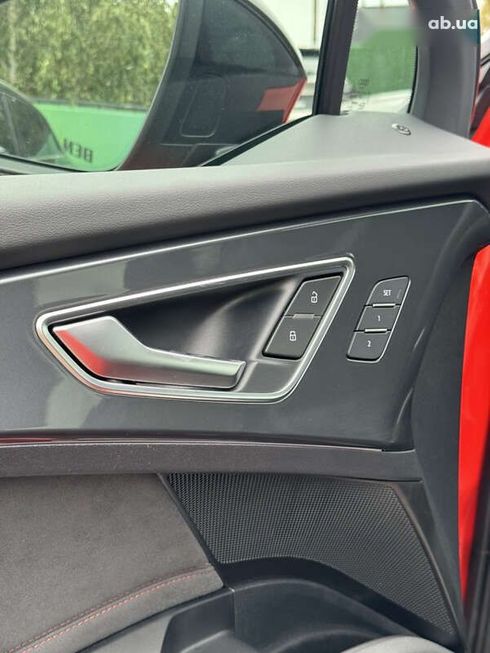 Audi Q5 e-tron 2022 - фото 19