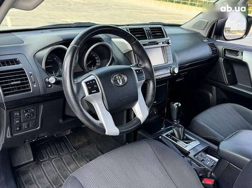 Toyota Land Cruiser Prado 2014 - фото 16