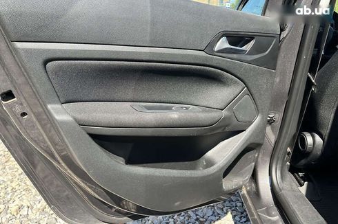 Peugeot 308 2017 - фото 18