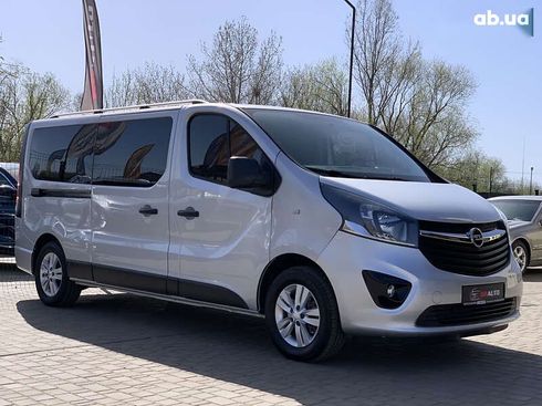 Opel Vivaro 2017 - фото 5