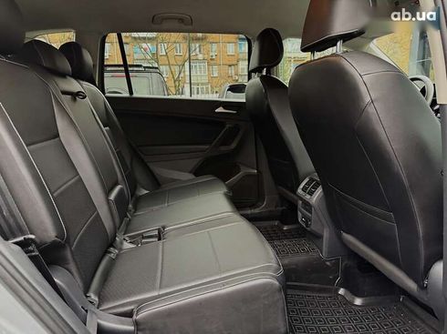 Volkswagen Tiguan 2021 - фото 30