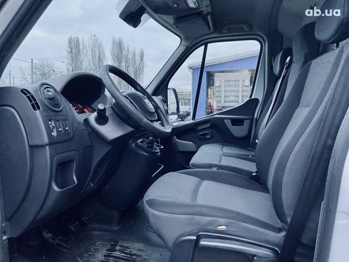 Renault Master 2017 белый - фото 16