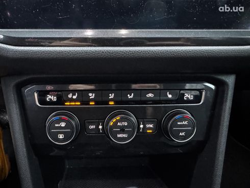 Volkswagen Tiguan 2017 серый - фото 27