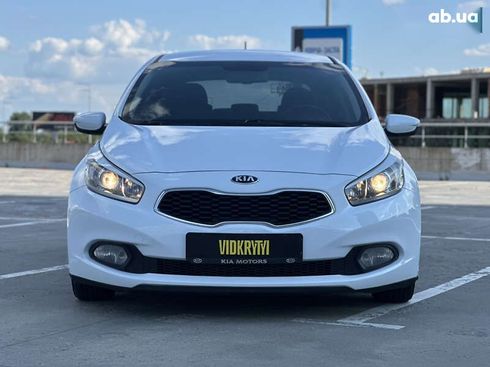 Kia Cee'd 2013 - фото 3