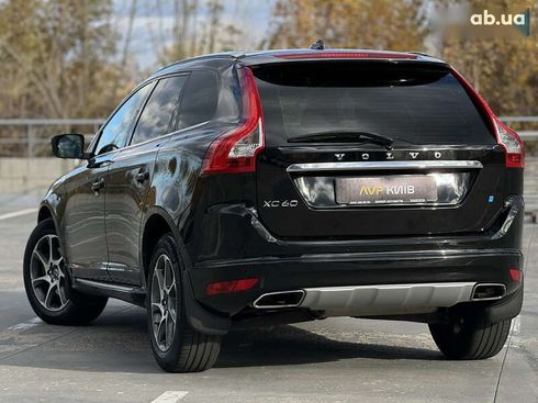 Volvo XC60 2016 - фото 23