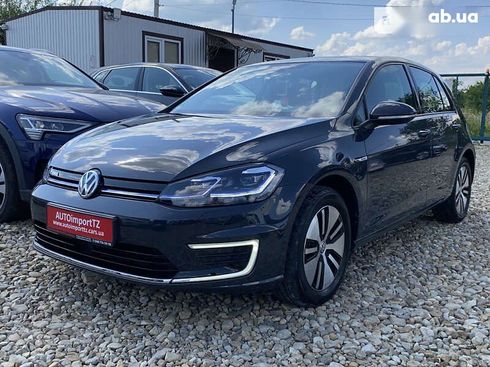 Volkswagen e-Golf 2020 - фото 6