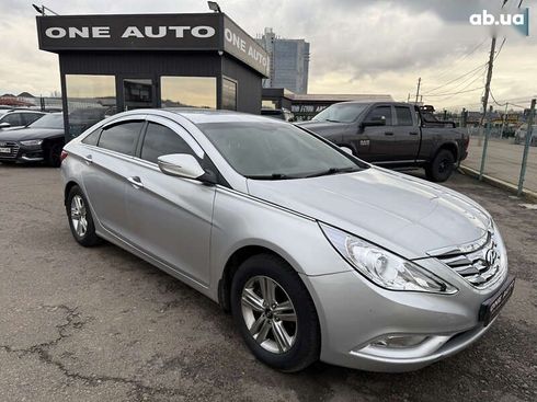 Hyundai Sonata 2013 - фото 10