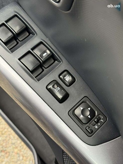 Mitsubishi Outlander XL 2008 - фото 14