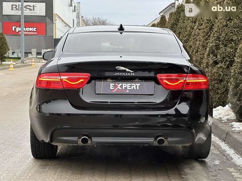 Jaguar XE 2018 - фото 20