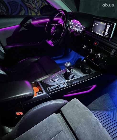 Audi A4 2016 белый - фото 3