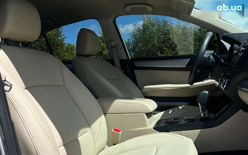 Subaru Legacy 2018 - фото 9