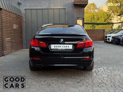 BMW 5 серия 2016 - фото 6