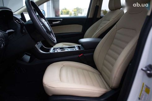 Ford Edge 2022 - фото 11