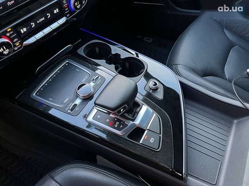 Audi Q7 2018 - фото 20
