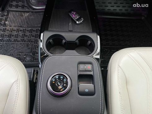 Ford Mustang Mach-E 2023 синий - фото 36