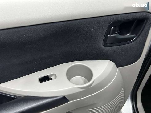 Mitsubishi Grandis 2008 - фото 19