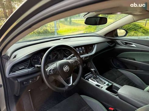 Buick Regal 2018 - фото 20