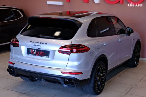 Porsche Cayenne 2015 серый - фото 5