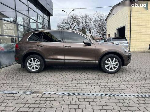 Volkswagen Touareg 2012 - фото 8