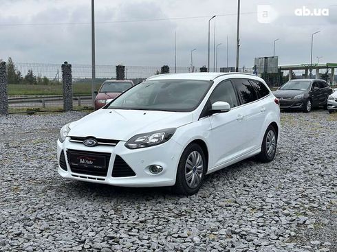 Ford Focus 2011 - фото 4