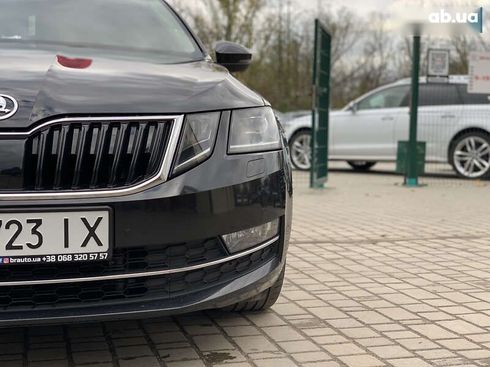 Skoda Octavia 2018 - фото 10