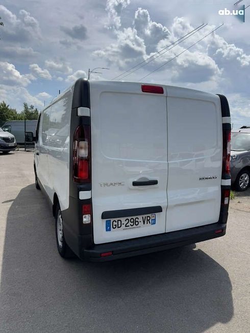 Renault Trafic 2021 - фото 6