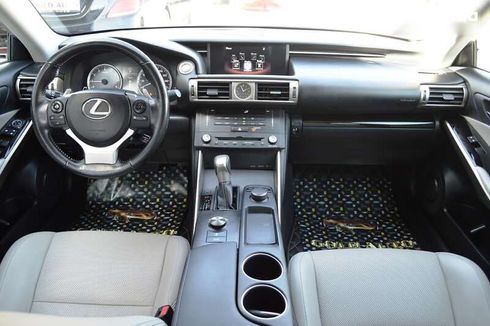 Lexus IS 2015 - фото 23