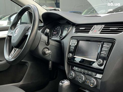 Skoda Octavia 2016 серый - фото 38