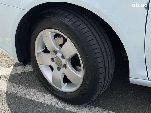 Skoda Octavia 2010 - фото 10