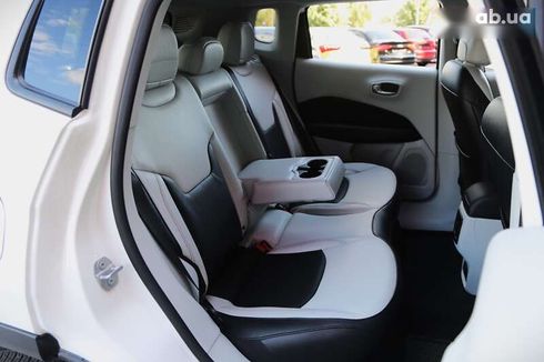 Jeep Compass 2019 - фото 10