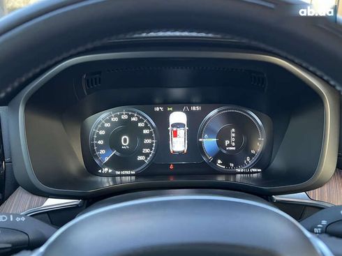 Volvo XC60 2019 - фото 27