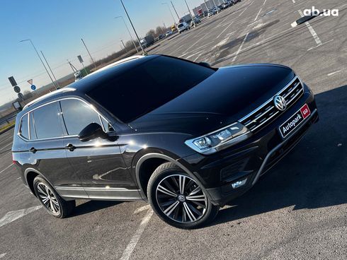 Volkswagen Tiguan 2019 черный - фото 14