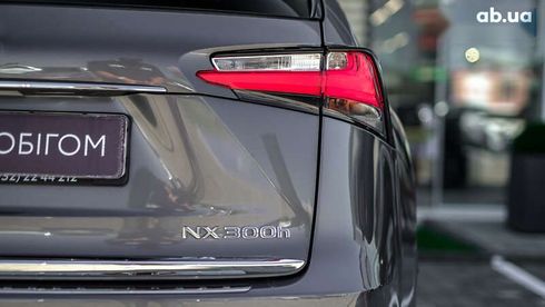 Lexus NX 2016 - фото 13