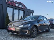 Продаж вживаних Volkswagen e-Golf 2017 року - купити на Автобазарі