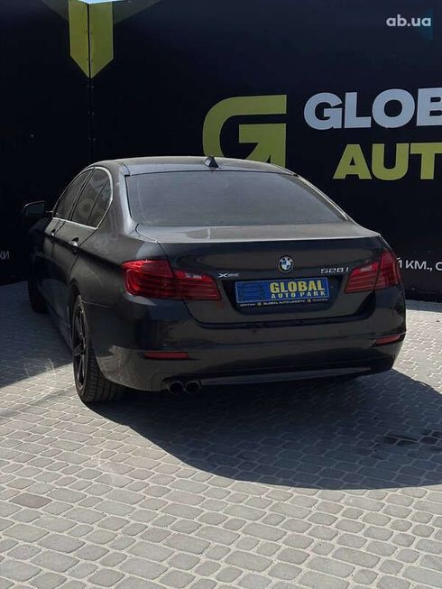 BMW 5 серия 2014 - фото 26