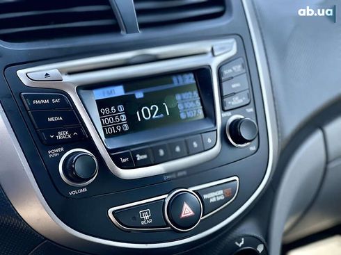 Hyundai Accent 2016 - фото 20