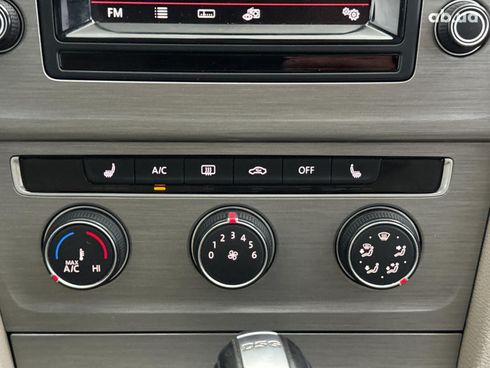 Volkswagen Golf 2015 синий - фото 33