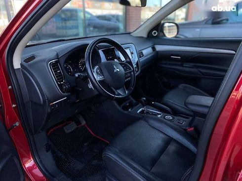 Mitsubishi Outlander 2014 - фото 19