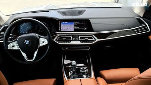 BMW X7 2021 - фото 17
