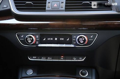 Audi Q5 2017 - фото 23