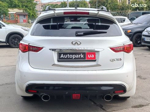 Infiniti FX-Series 2013 белый - фото 9