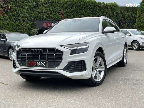 Audi Q8 2021 - фото 2