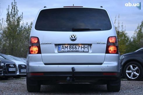 Volkswagen Touran 2009 - фото 15