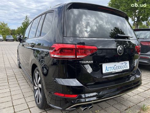 Volkswagen Touran 2022 - фото 22