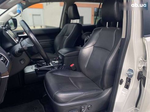 Toyota Land Cruiser Prado 2020 - фото 17